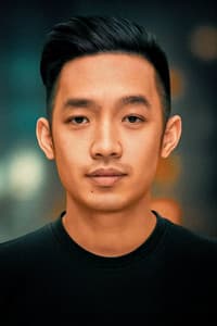 Oliver Tan in Manhole
