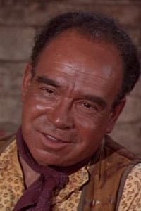 Salvador Baguez in The Americano