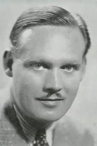 Cyril Raymond in Night Train to Paris