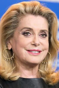 Catherine Deneuve in Hôtel des Amériques