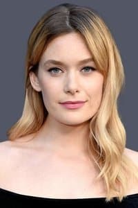 Rachel Keller in Chestnut