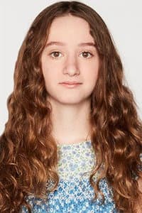 Olivia Keville in Splitting Up Together
