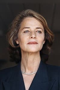 Charlotte Rampling in Embrassez qui vous voudrez