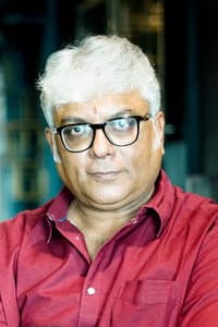 Joydeep Mukherjee in Ekti Bangali Bhooter Goppo