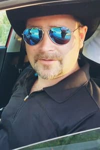 Johan H in Biltemakörv
