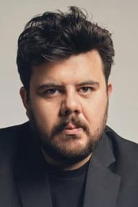Eser Yenenler in Doru