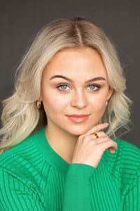 Kaitlyn Collins in In the Limelight
