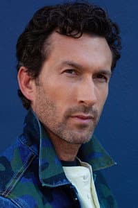 Aaron Lazar in Filthy Rich