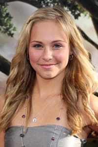 Ashley Taylor in The Chaperone