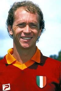 Paulo Roberto Falcão in Paolo Rossi: A Champion is a Dreamer Who Never Gives Up