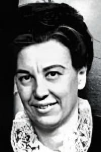 Julija Adamkevičienė in Stiklinė arbatos su citrina