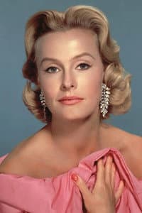 Dina Merrill in Suture
