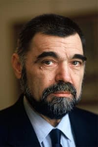 Stipe Mesić in Visoka modna napetost
