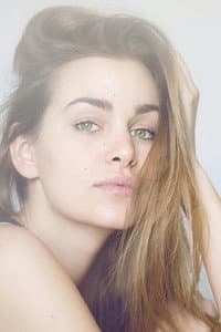 Elisa Bachir Bey in L'amour est une fête