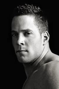 Erik Rhodes in Young Men of Falcon
