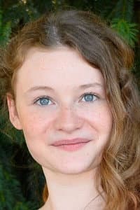 Héloïse Dugas in Cigarettes et chocolat chaud