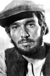 Richard Aherne in Sahara