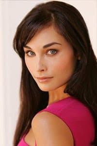 Ewa Da Cruz in I Think I Thought