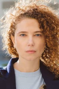 Valeriya Skorokhodova in Блюз опадающих листьев