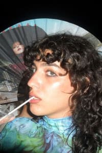 Antonietta Lampugnani in Lírios