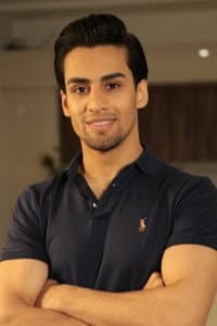Momin Saqib in Daghabaaz Dil