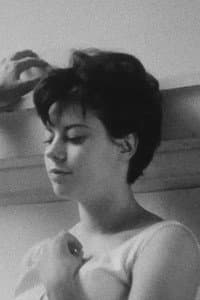 Claudine Soubrier in La Boulangère de Monceau