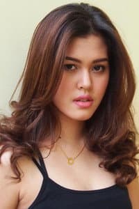 Rebecca Tamara in Hantu Nancy