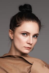 Olga Ozollapinya in Как Витька Чеснок вез Леху Штыря в дом инвалидов
