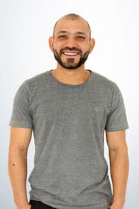 Fabio Arruda in Linhas Tortas