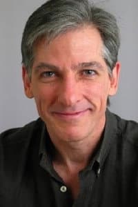 Lui Strassburger in Mudança