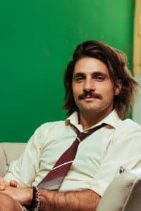 Juan Pablo Salomón in El extranjero (o El Pamperon't)