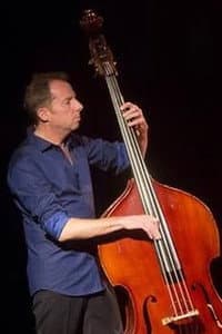 Egon Kracht in Maarten van Roozendaal: Barmhart