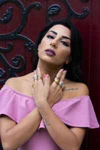 Gizelle Basiri in I, Portrait