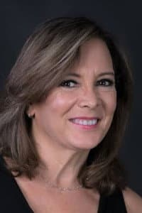 Roxana Saucedo in La dinastía de los Pérez