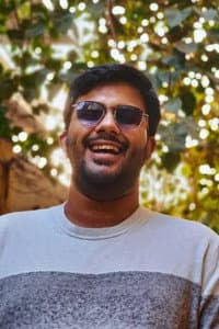 Grishim Nawani in Ekaki : The Conqueror