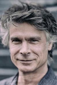 Marcel de Groot in Maarten van Roozendaal: Barmhart