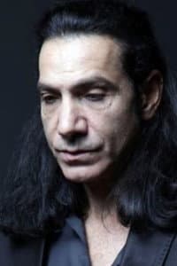 Régis Obadia in Derrière le Mur