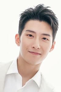 Shawn Dou in Le Dernier Loup