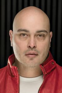 Tony Bentajado in Paralysis