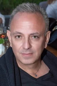 Yorgos Makris in Merry Kitschmas