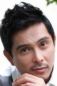 Thanayong Wongtrakul in The Man from Nowhere