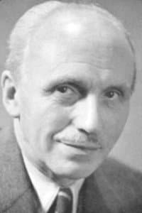 Patric Curwen in Nothing Venture