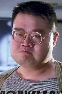 Sze Kai-Keung in The Gods Must Be Crazy IV
