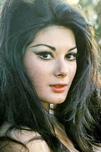 Edwige Fenech in Le calde notti di Don Giovanni