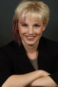 Jennifer Drake in Scalper