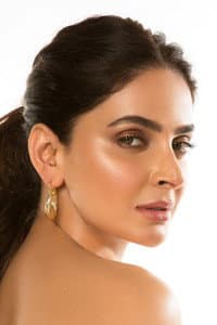Saba Qamar in 8969