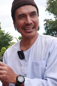 Zazly Baginda in Kad Raya Dalam Kolong