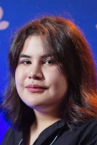 Adema Yerzhanova in Оқу іздеген Адемока