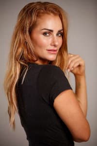 Angelique Gerber in 70x7: Sewentig Maal Sewe