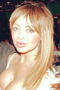 Nikol Brown in Come Una Crisalide